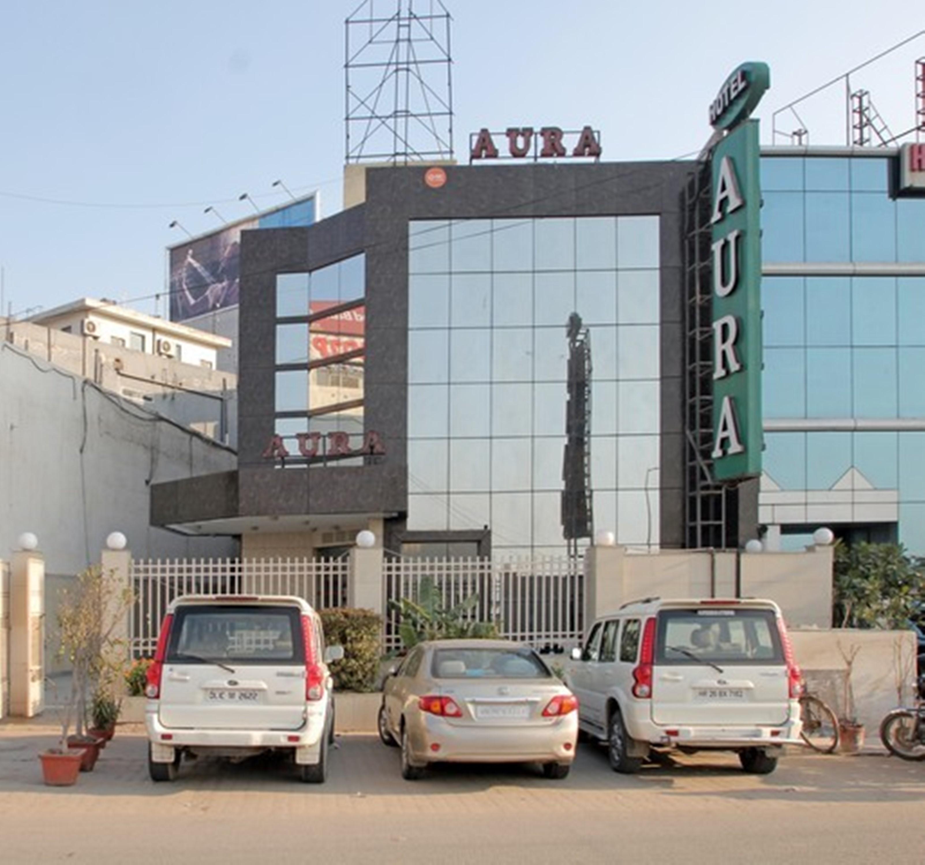 Hotel Aura - New Delhi Railway Station Exterior foto